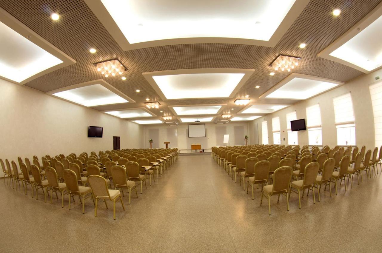 Conference Hall Irpin' Hotel Buitenkant foto